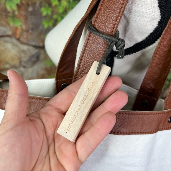 MONSERAT DE LUCCA Instructional Tote in Canvas and Leather - Picture 5 of 11